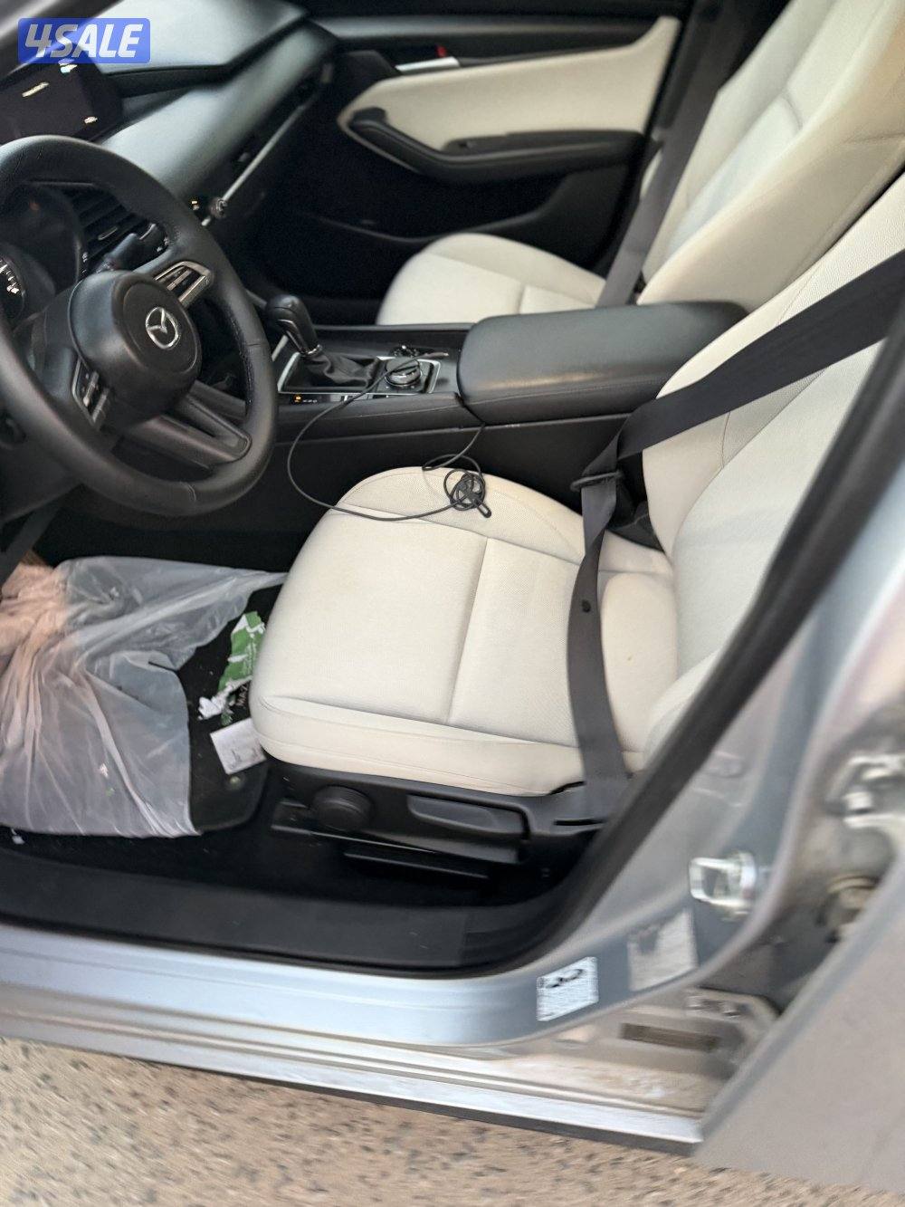 للبيع مازدا 3 م 20225