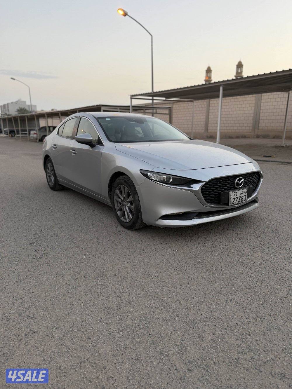 للبيع مازدا 3 م 20228
