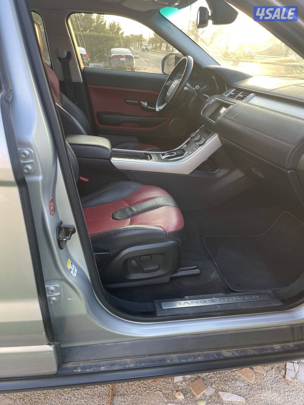 للبيع رينج روفر ايفوك(برستيج) الدرجه الاولي اعلي مواصفات عداد 126كم6