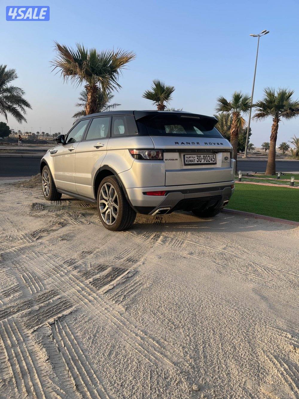 للبيع رينج روفر ايفوك(برستيج) الدرجه الاولي اعلي مواصفات عداد 126كم7