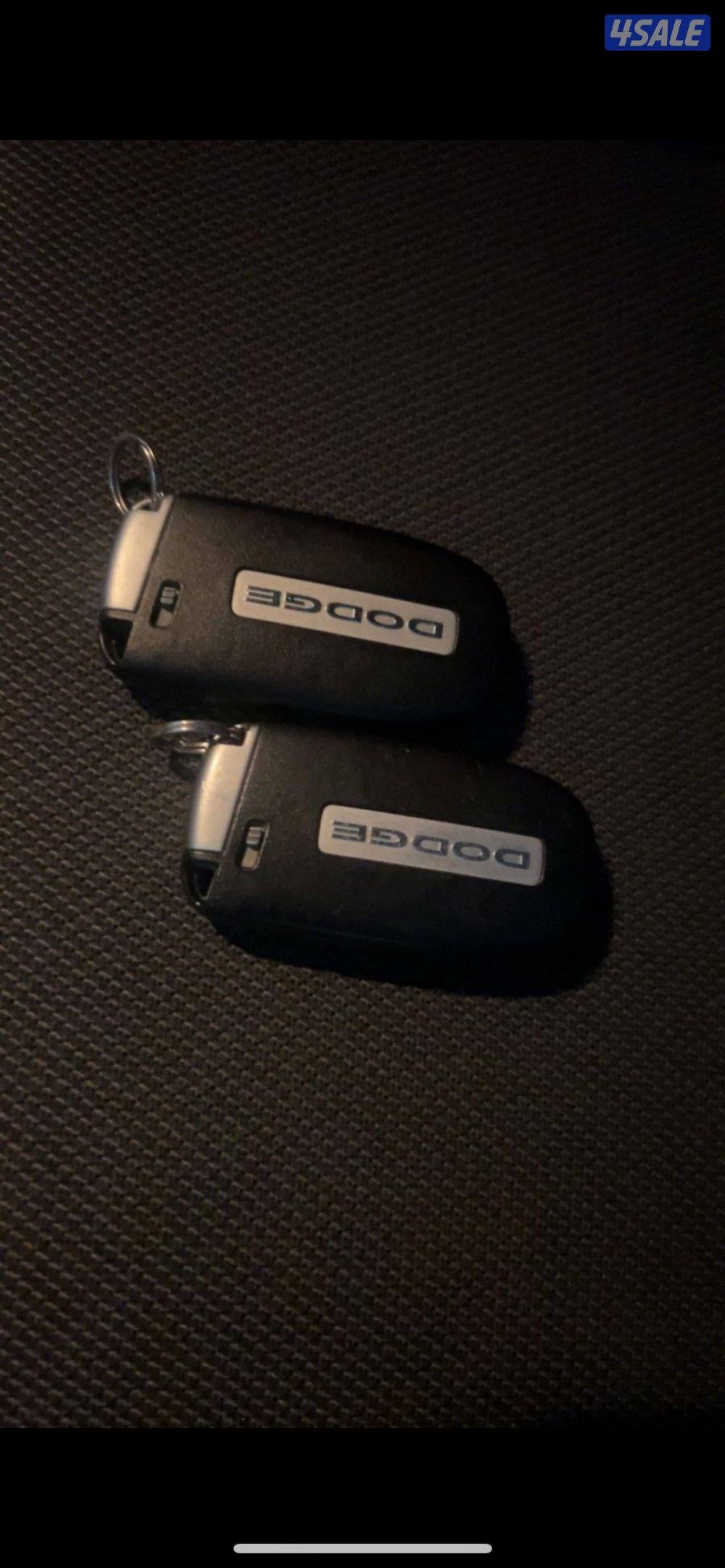 للبيع دوج شارجر1