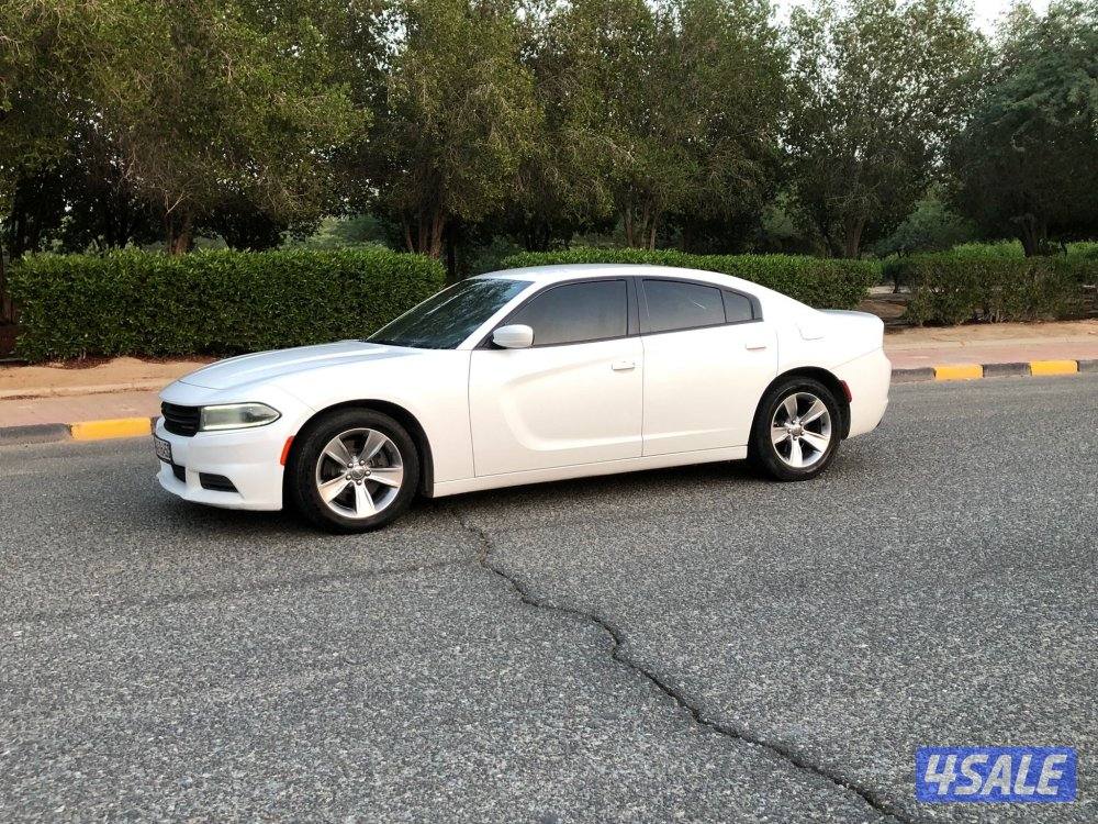 للبيع دوج شارجر4