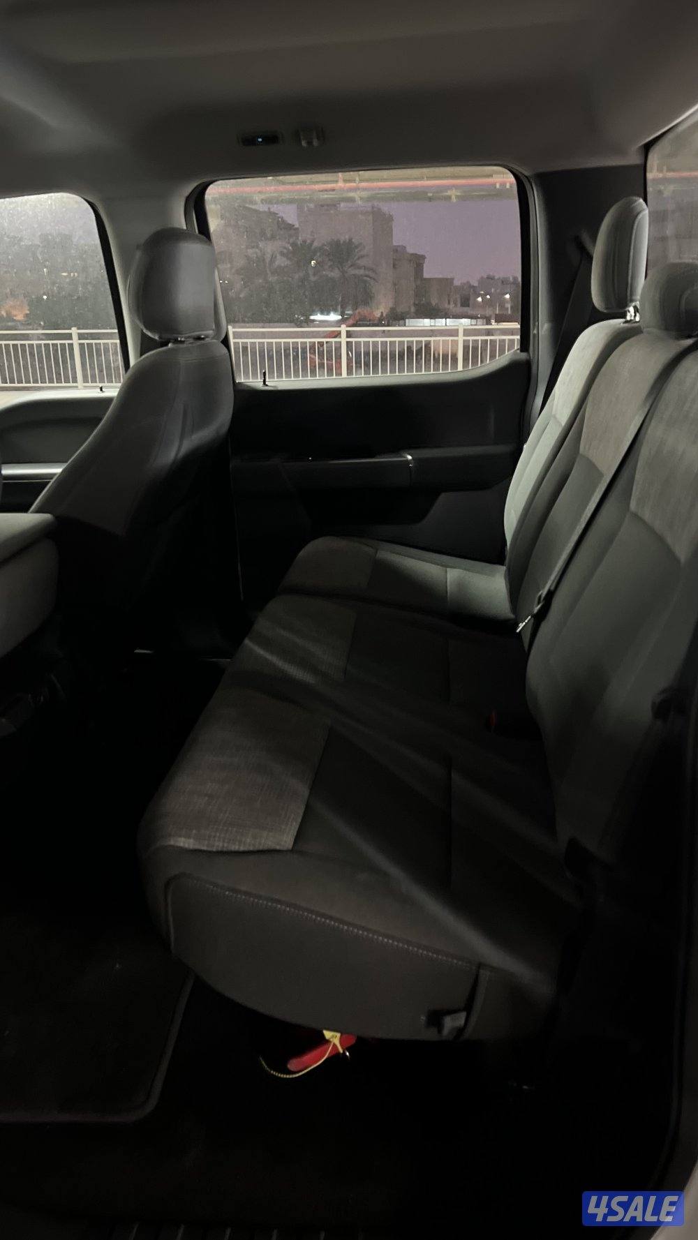 للبيع وانيت فورد 4x47