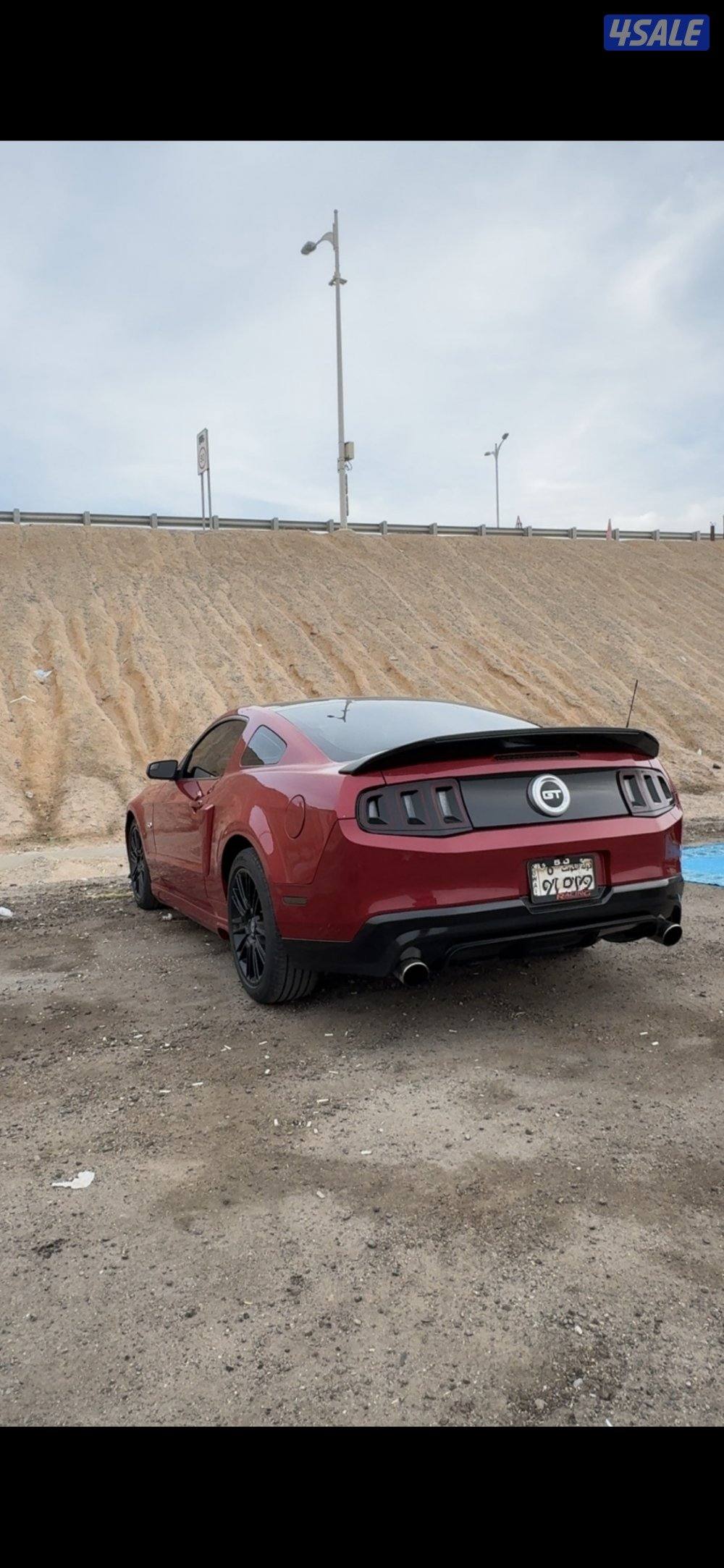 للبيع موستنق 5.0 قير عادي 2011 الفل مع بنوراما0