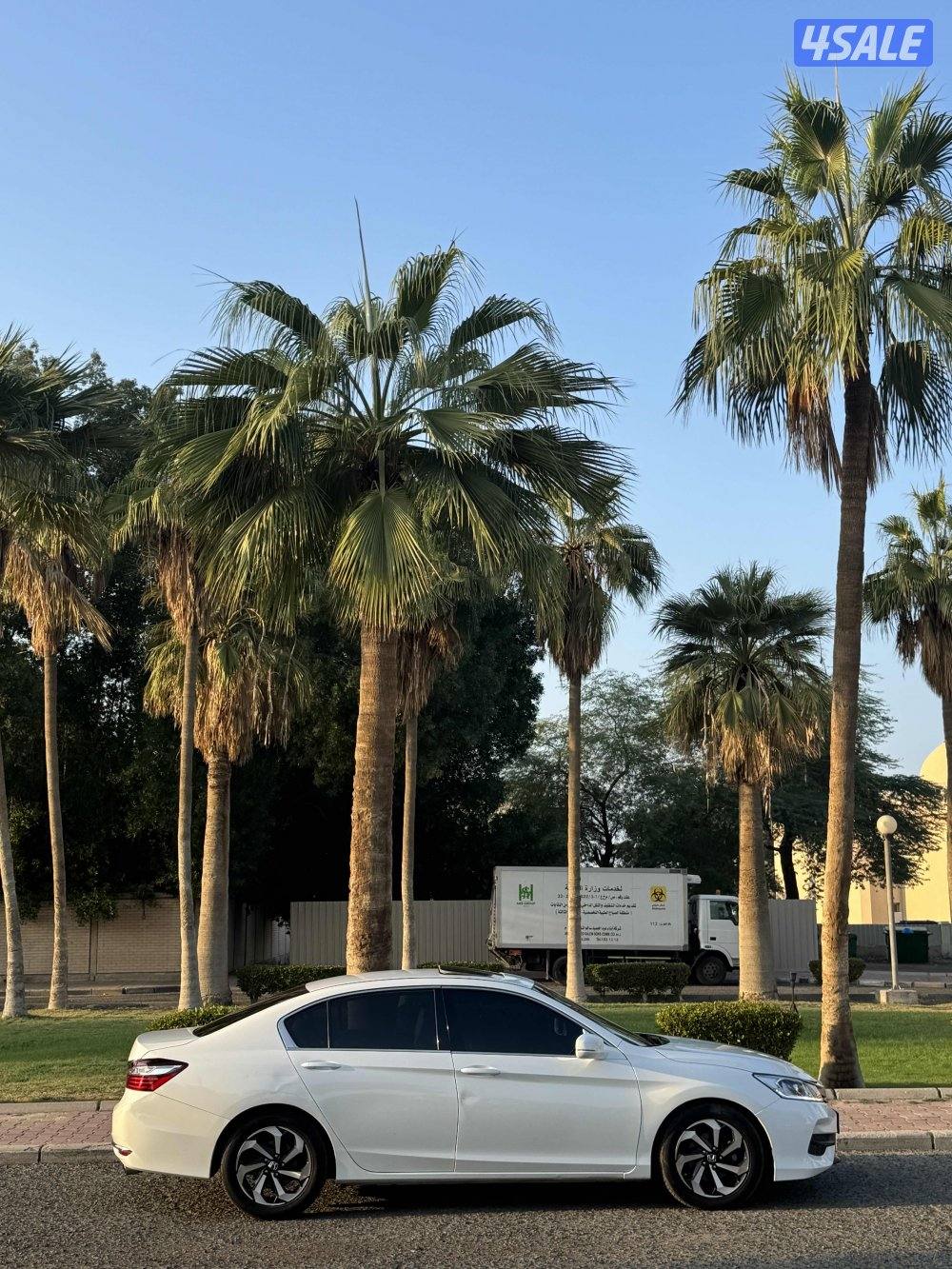 للبيع هوندا اكورد موديل 2017 اربعه سلندر فتحه6