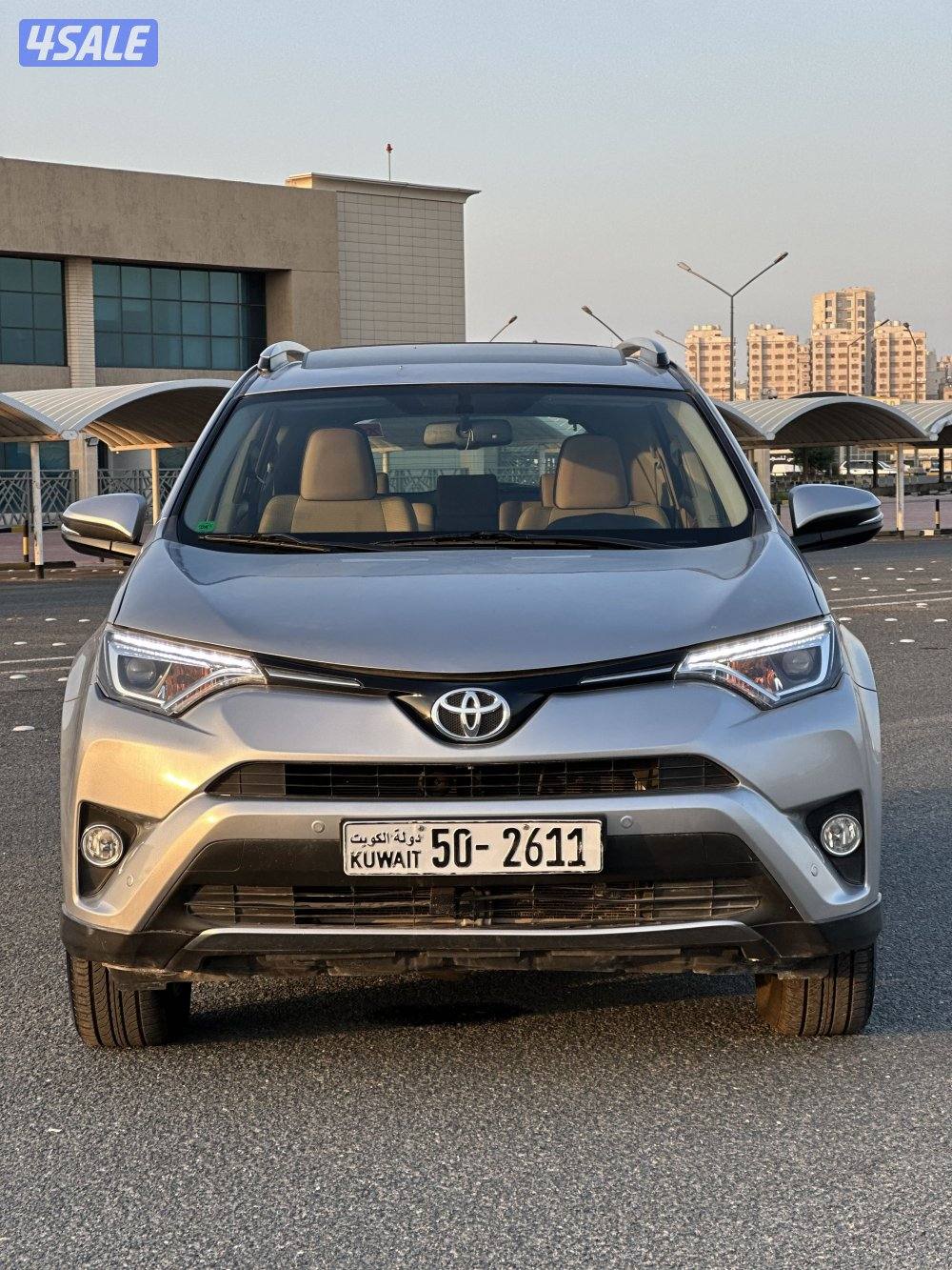تويوتا- راف 4 2018 عداد 90 صبغ الوكالة1