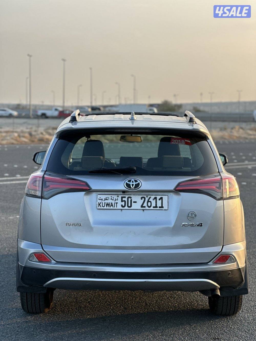تويوتا- راف 4 2018 عداد 90 صبغ الوكالة4