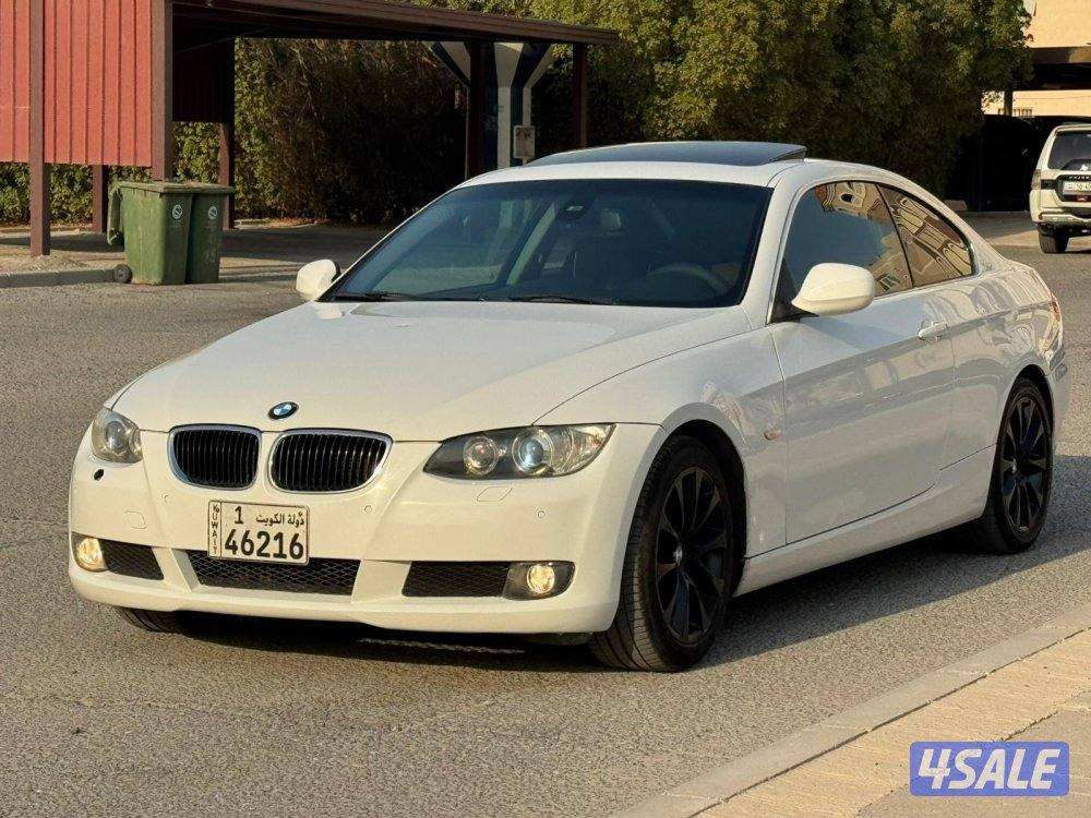 BMW 325I0