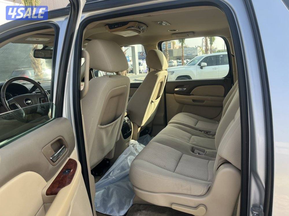 للبيع سوبرمان موديل 2013 دبل قير6