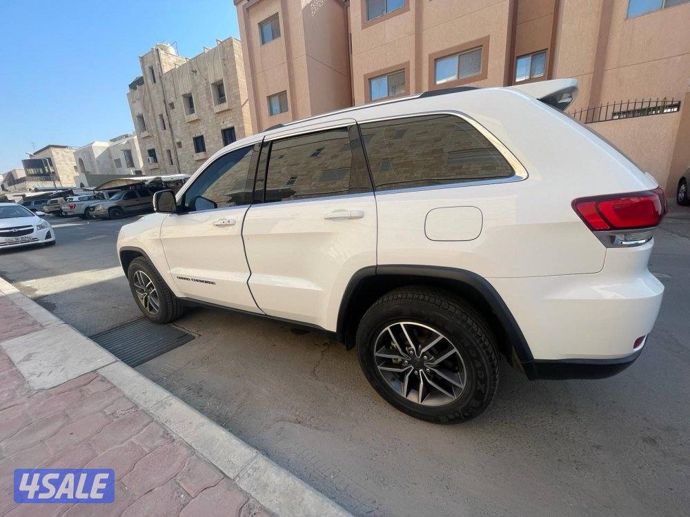 للبيع جراند شيروكي 2021 لاريد3