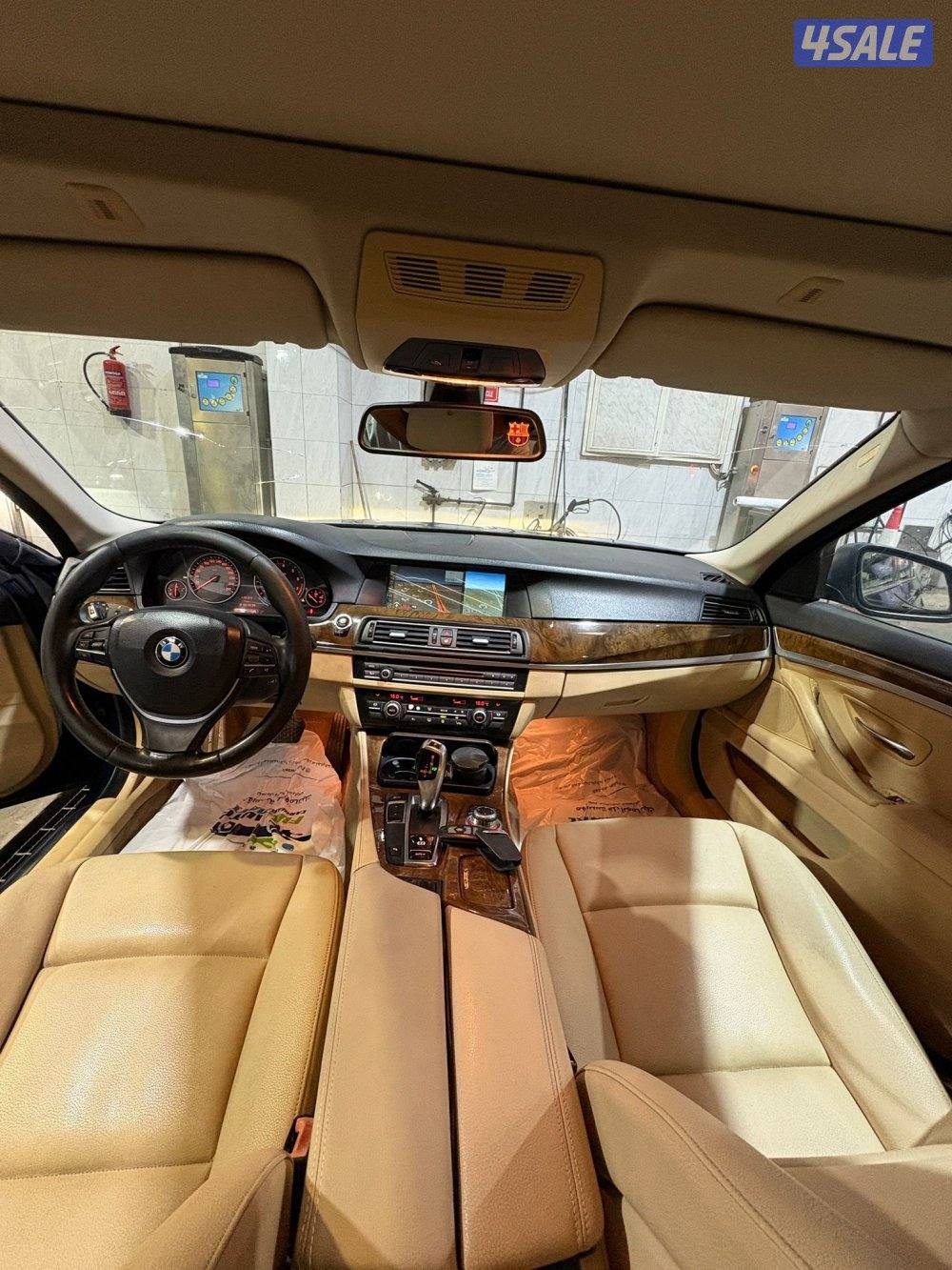 BMW 520i للبيع9