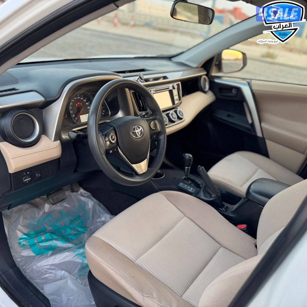 تويوتا راف فور 20136