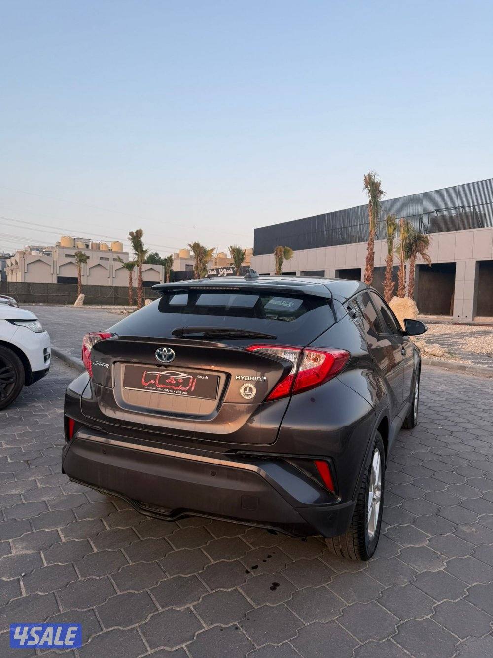 النشاما لبيع شراء السيارات تويوتا CHR1