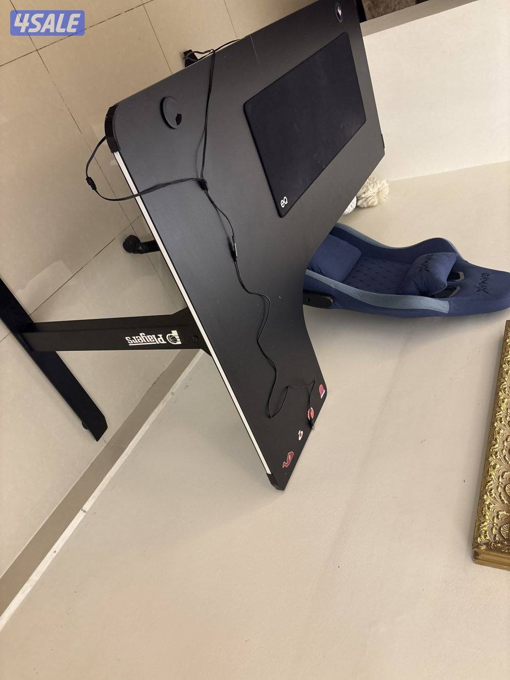 طاوله قيمنق زارله0