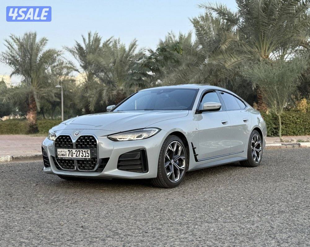 للبيع BMW 430i موديل 2023 - بدي كت M - صبغ الوكاله - تحت الكفاله0