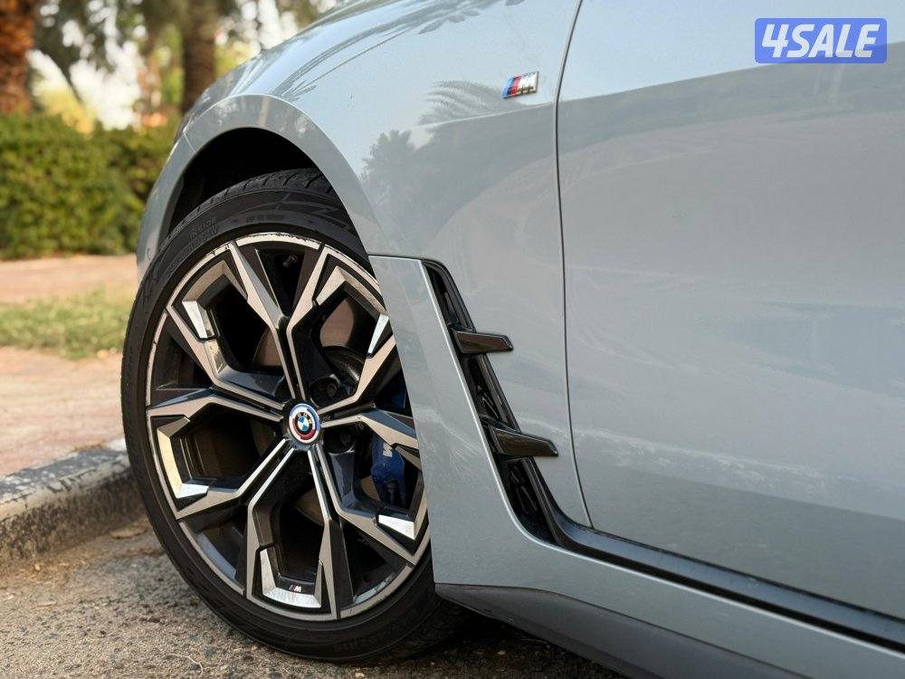 للبيع BMW 430i موديل 2023 - بدي كت M - صبغ الوكاله - تحت الكفاله14