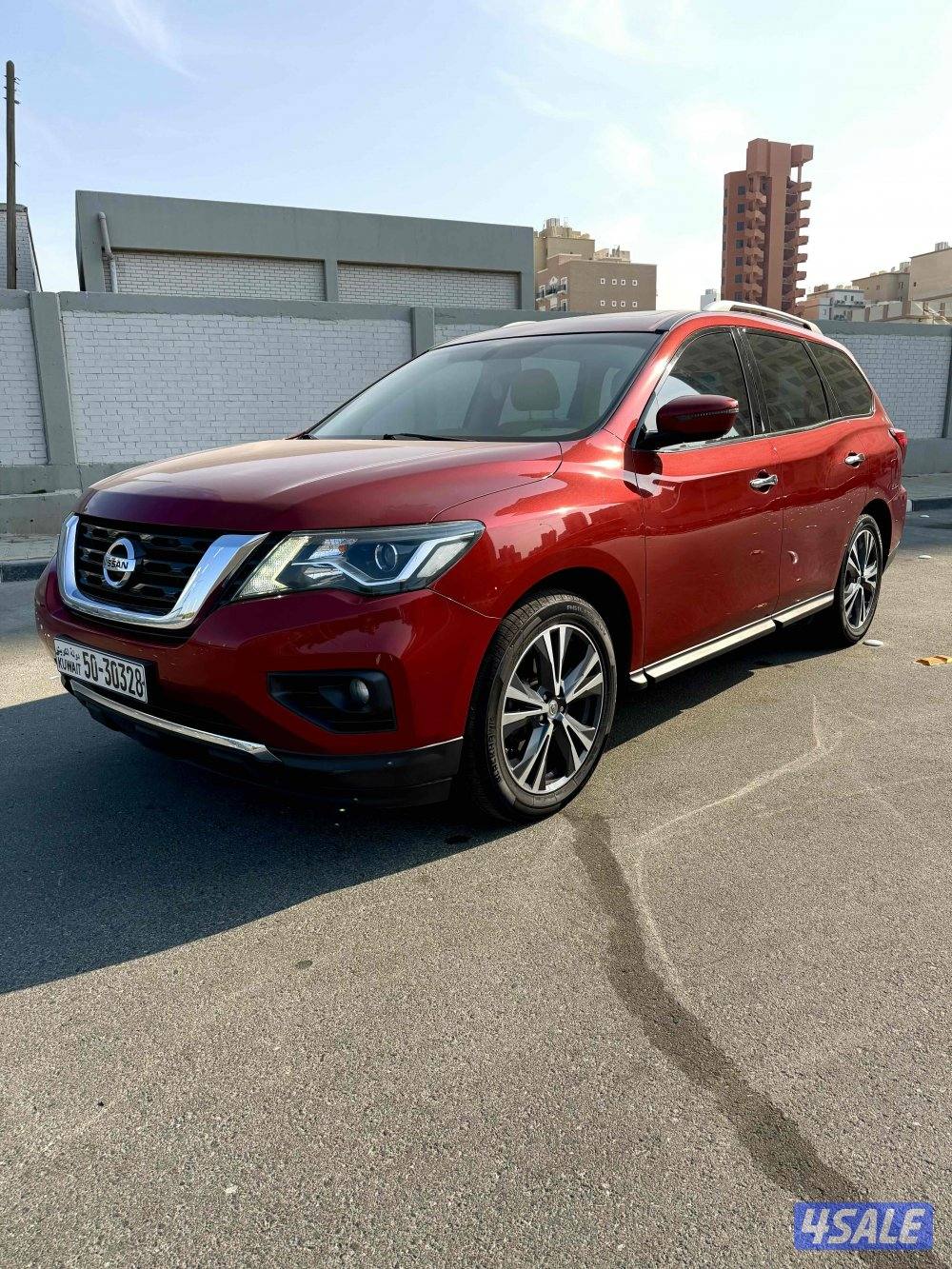 نيسان باثفايندر اعلى فئة ٢٠١٨ - عداد ٧٣ كم فقط0