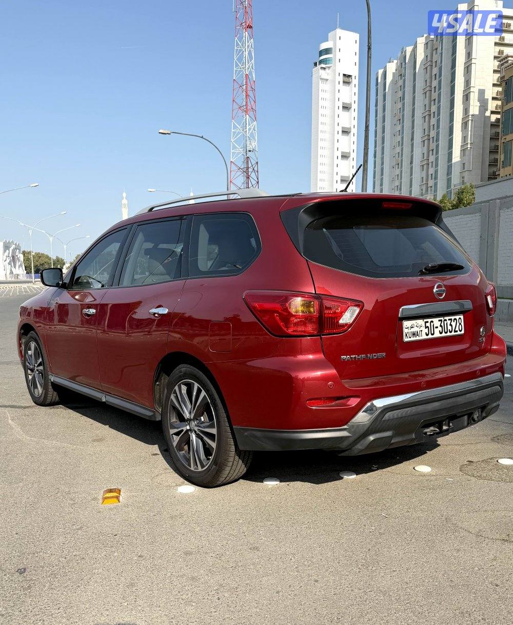 نيسان باثفايندر اعلى فئة ٢٠١٨ - عداد ٧٣ كم فقط3