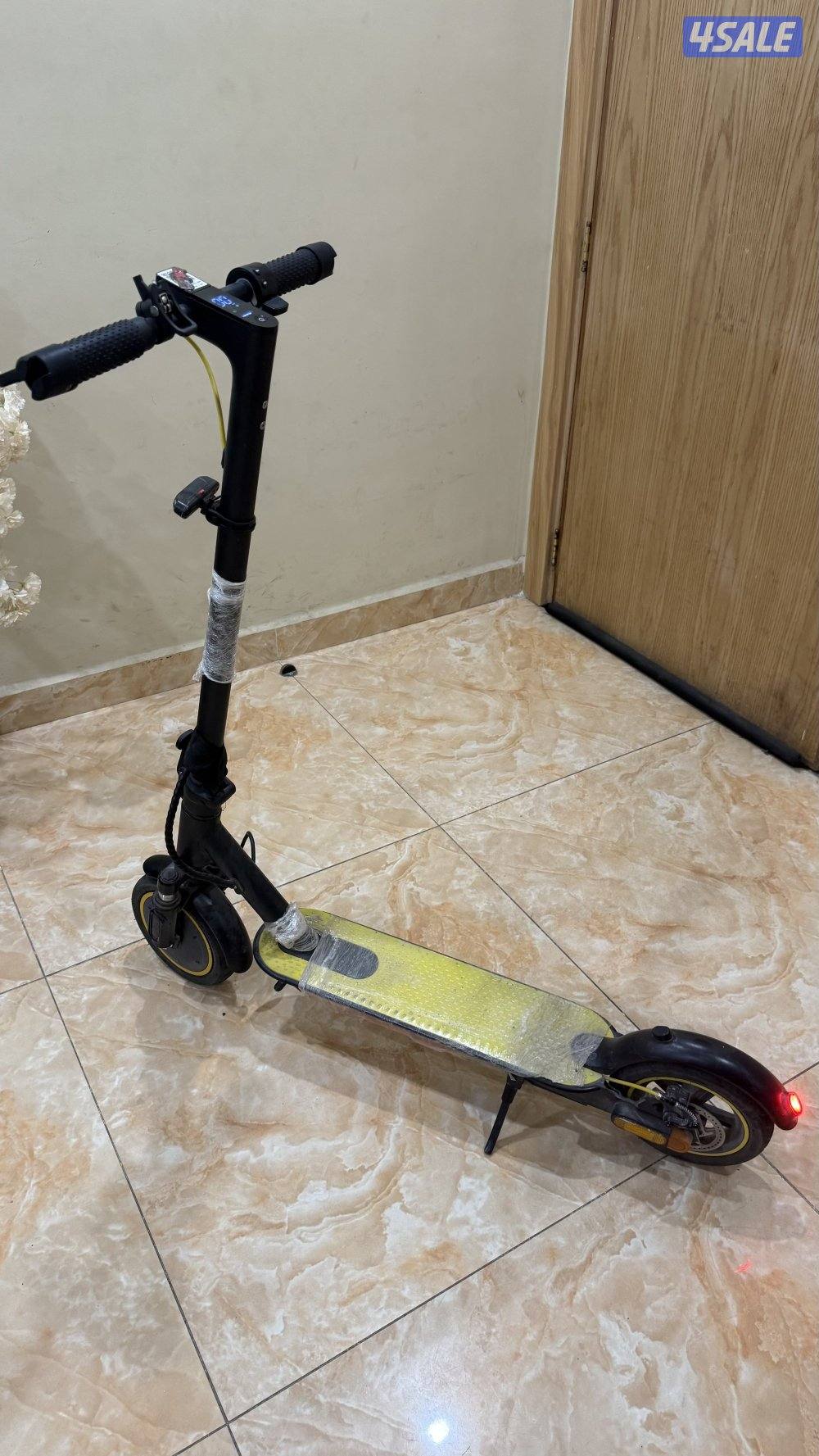 للبيع سكوتر 2025 جديد3