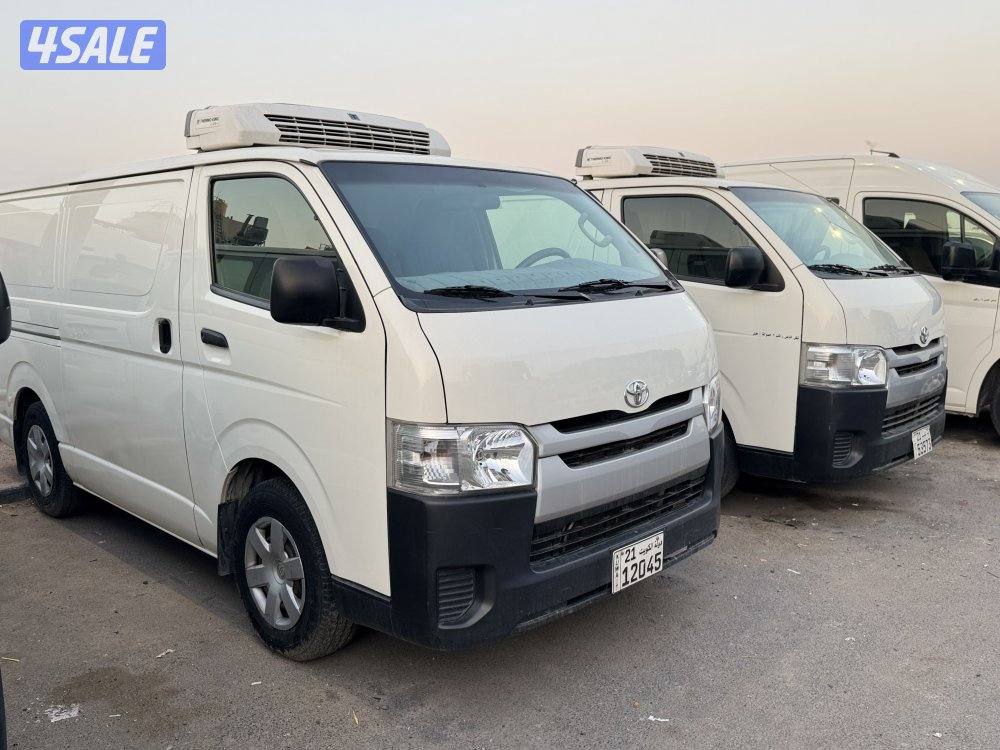 تأجير باصات مقفل وثلاجة وركاب2