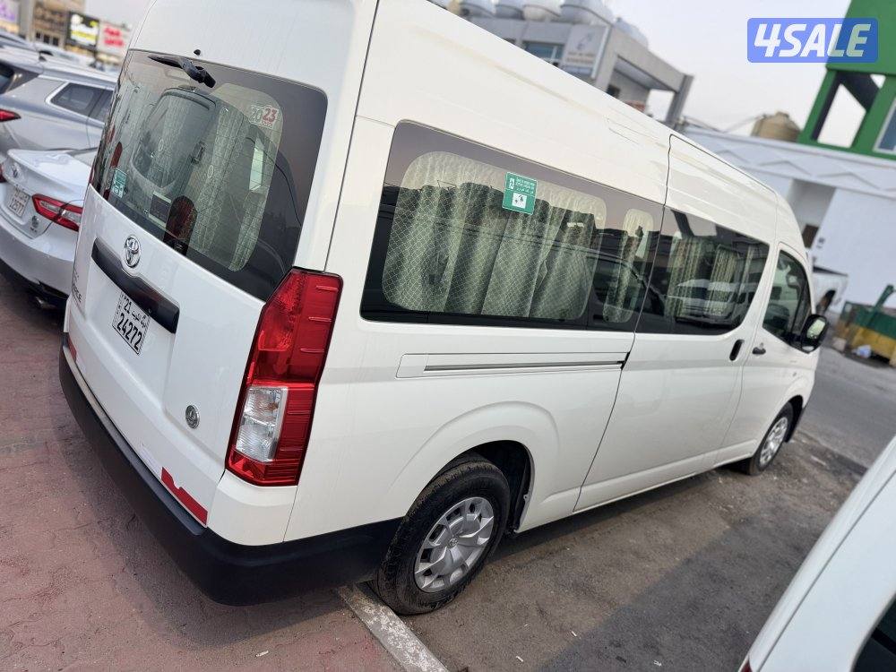 تأجير باصات مقفل وثلاجة وركاب5