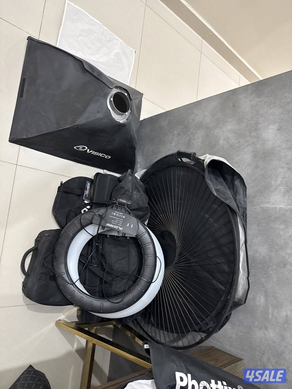 معدات تصوير اضاءة وعدة بود كاست0