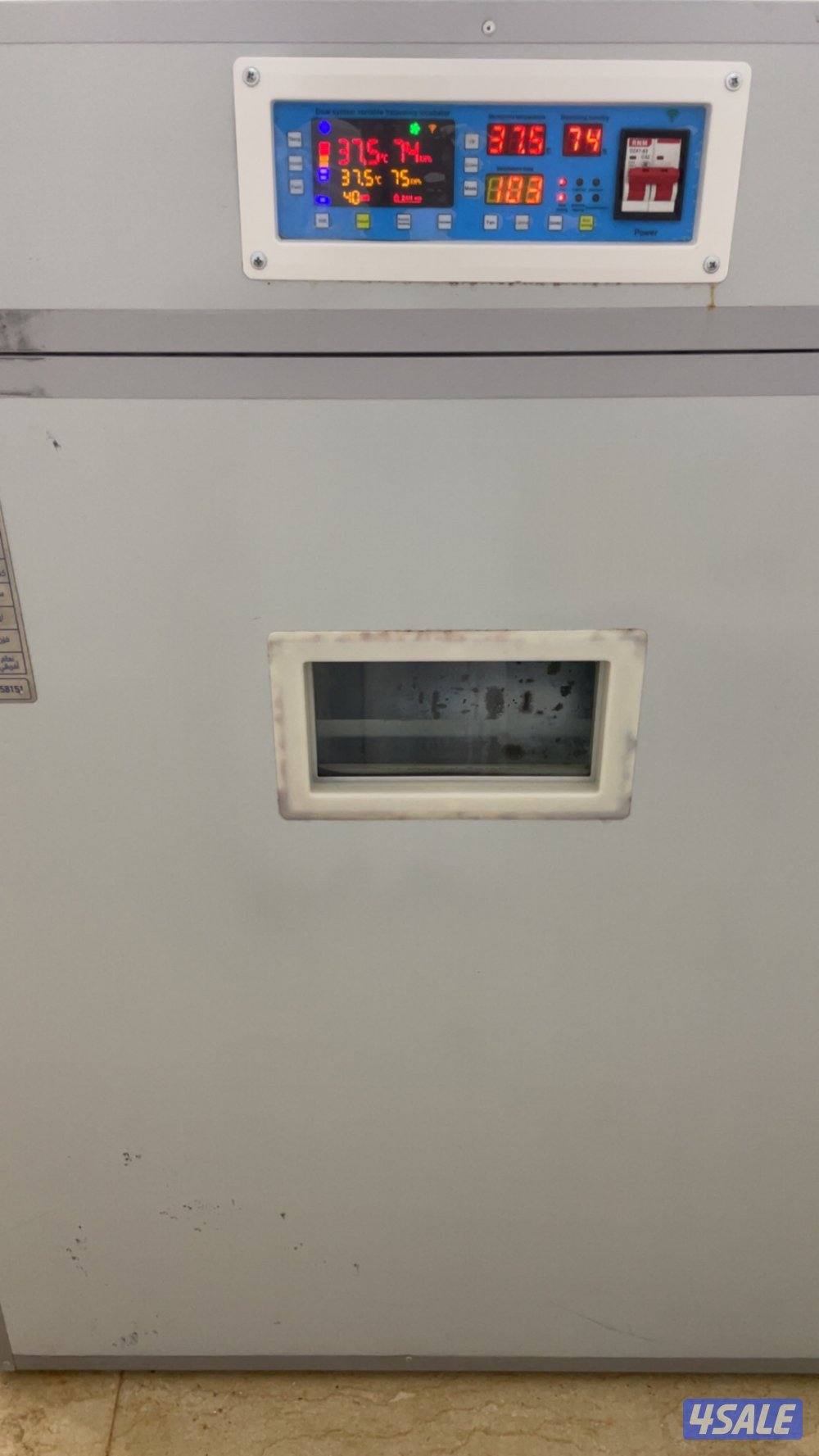 فقاسة الرابطه 1056 بيضه0