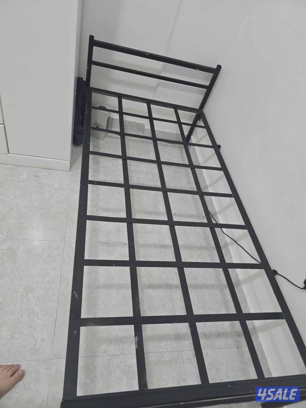 سرير حديد عموله للبيع2