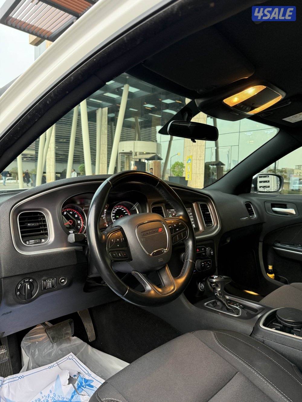 للبيع دوج تشارجر 20216