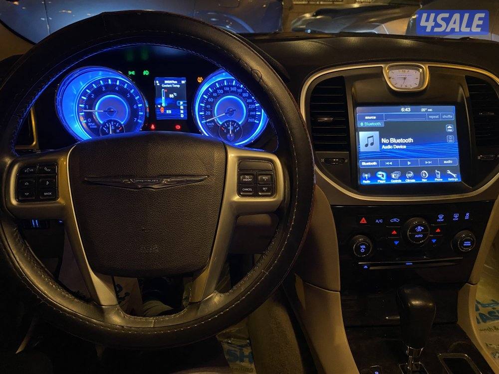 كرايسلر ٢٠١٣ للبيع بحاله ممتازه1