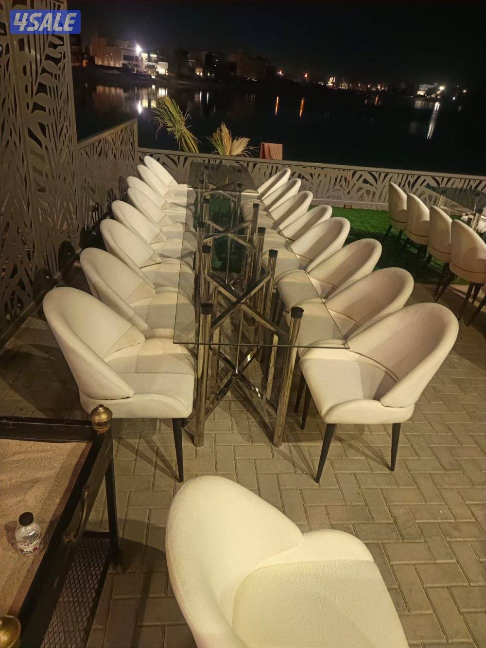 خدمه ضيافة رجال ونساء وجميع مستلزمات الأفراح والمناسبات باقل6