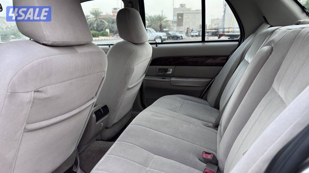 للبيع فورد ماركيز بحالة ممتازه4