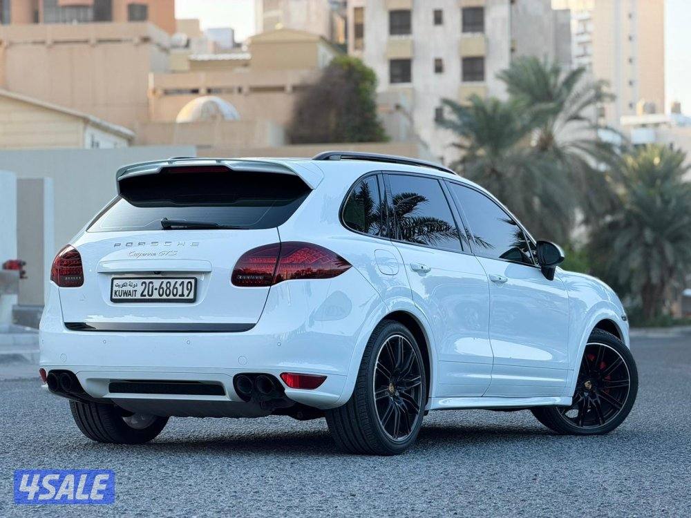 بورش كاين // GTS // 2013 // موصفاة خاصة0