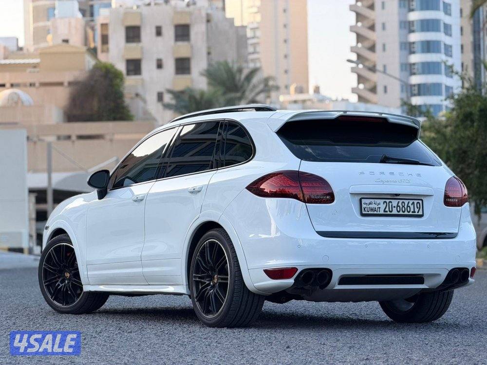 بورش كاين // GTS // 2013 // موصفاة خاصة5