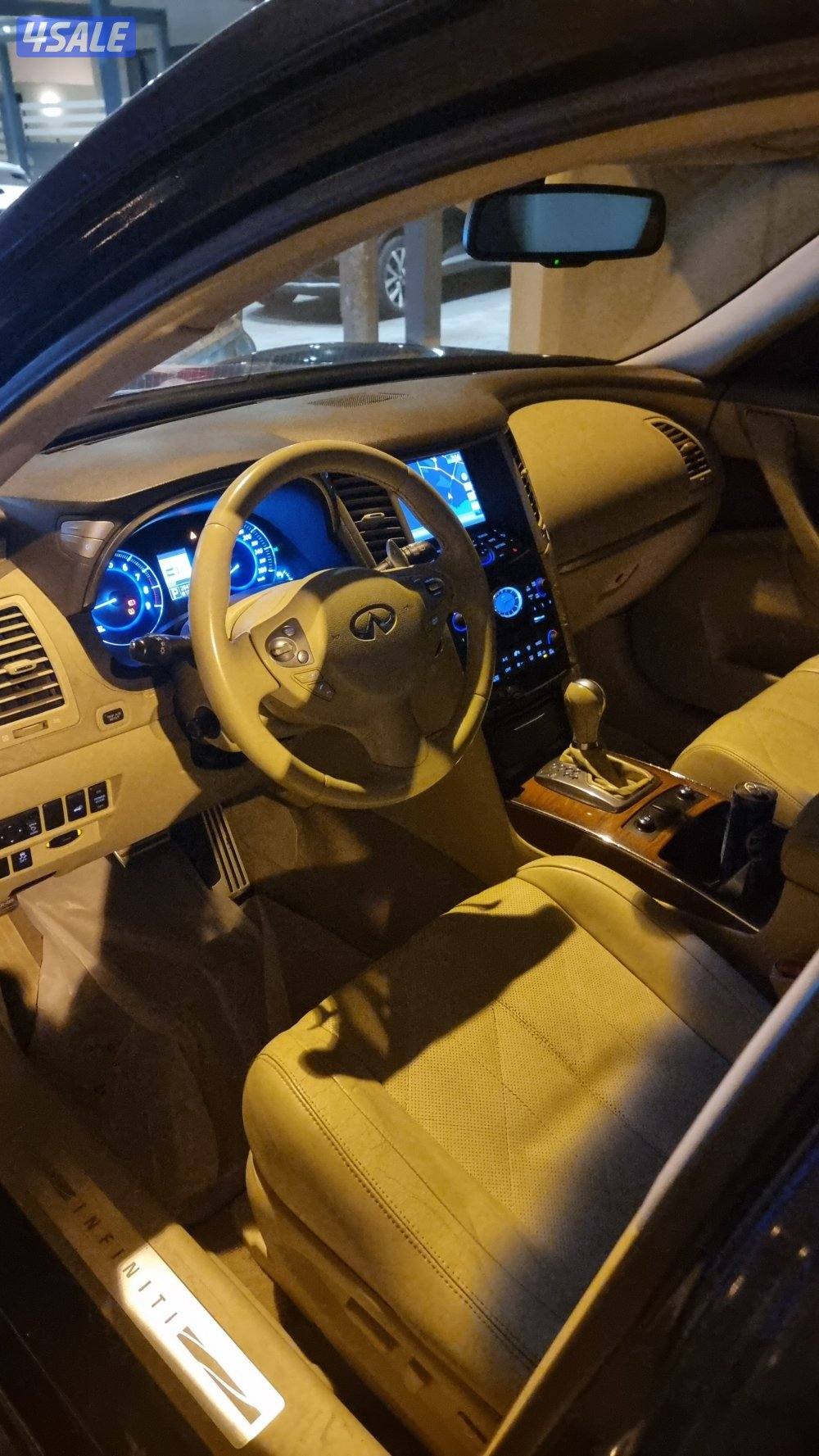 للبيع بحاله ممتازه fx35 شرط الفحص2