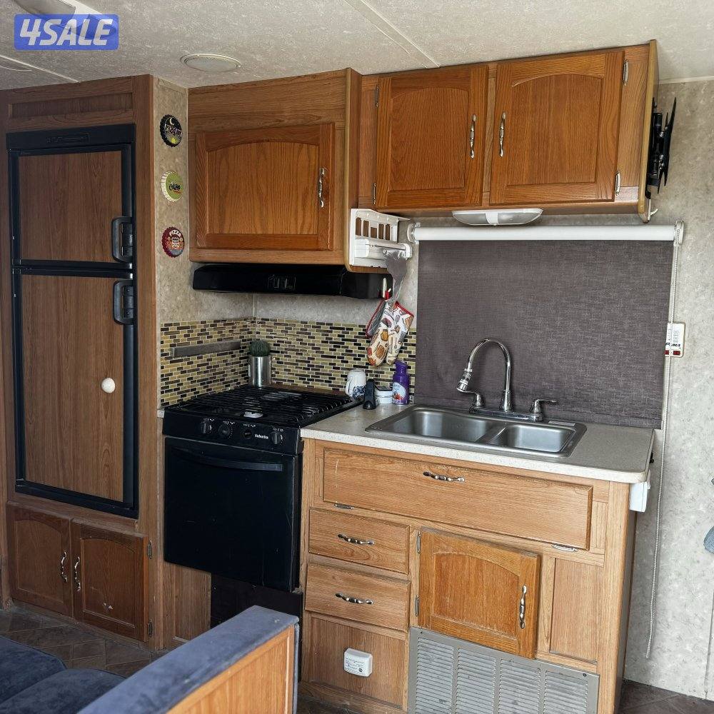 للبيع كرفان امريكي جاهز للموسم3