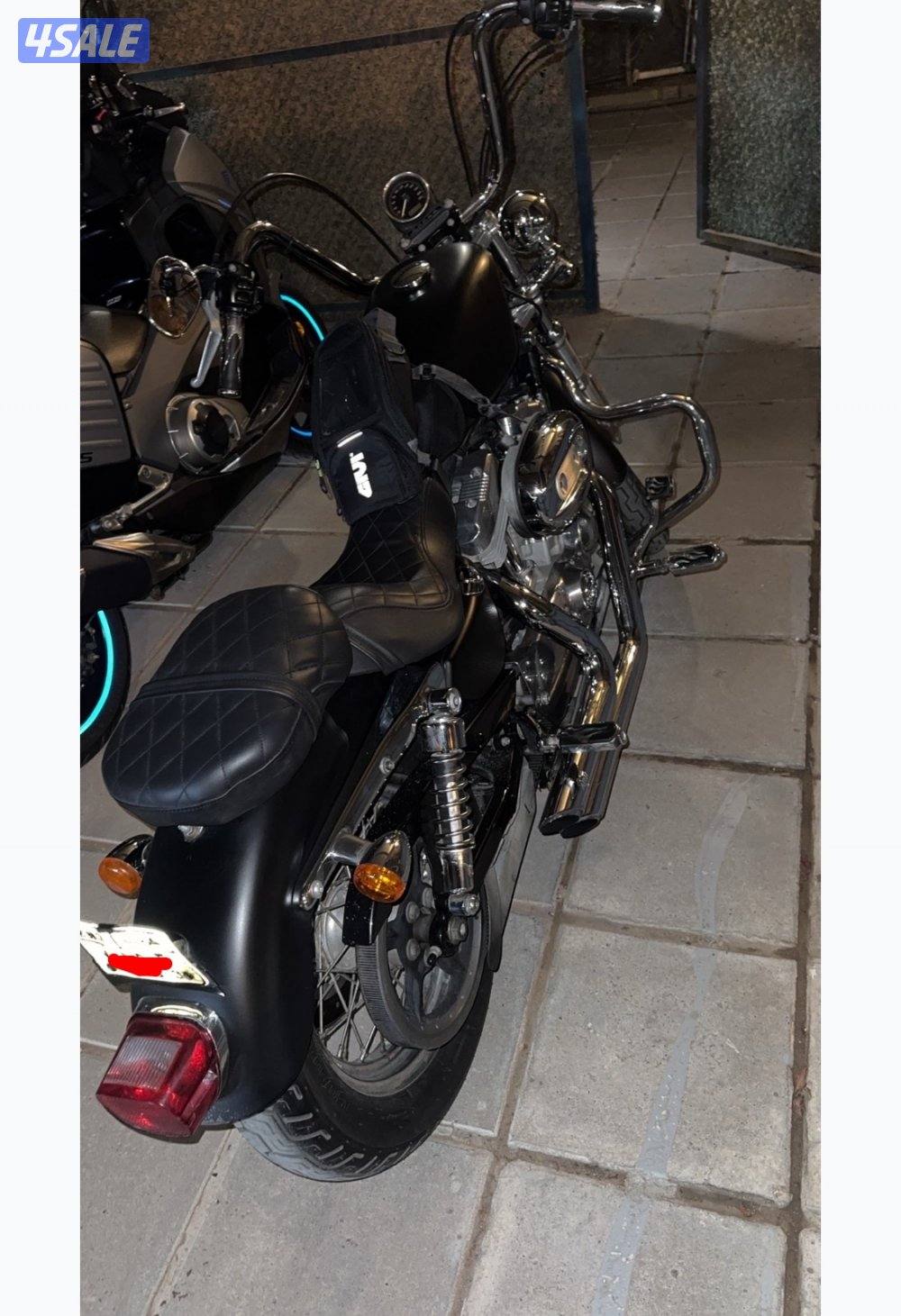 للبيع هارلي ٨٨٣ c سبورتستر شرط الفحص تواير يديده تصفيه كامله. توني م1