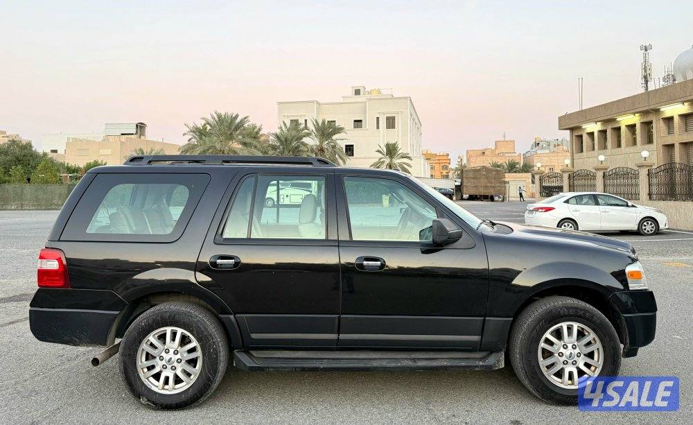 بحالة ممتازة جدا جيب فورد اكسبدشن ٢٠١٣ فحص ماكينة قير شاسي بدي قطعتين4