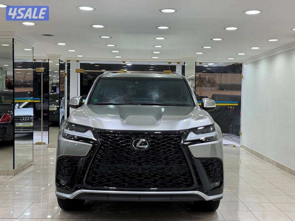 لكزس F SPORT وكالة تحت الكفالة موديل ٢٠٢٢ عداد ٥١ الف كيلو1