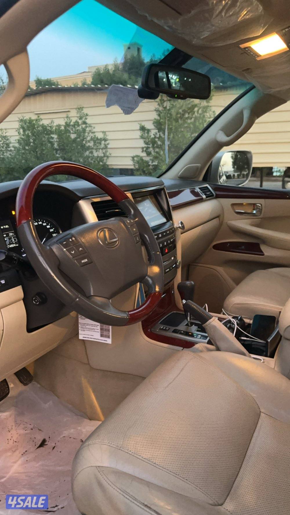 للبيع جيب لكسز lx57010