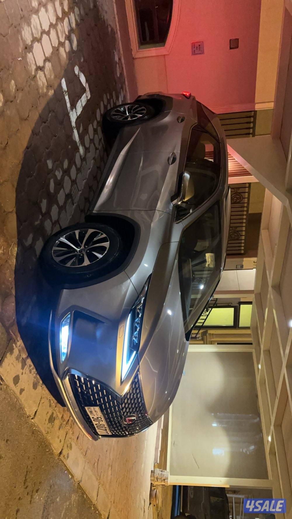 للبيع جيب لكسز Rx350L1