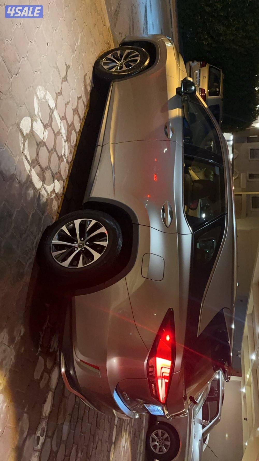 للبيع جيب لكسز Rx350L4