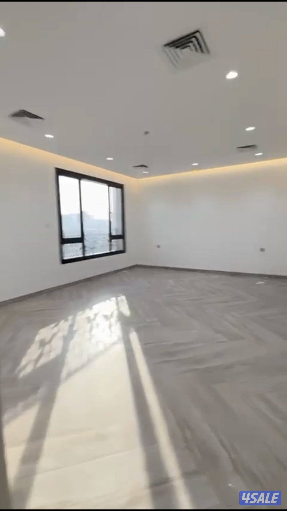 دور للايجار بالمطلاع N7 قطعة 35