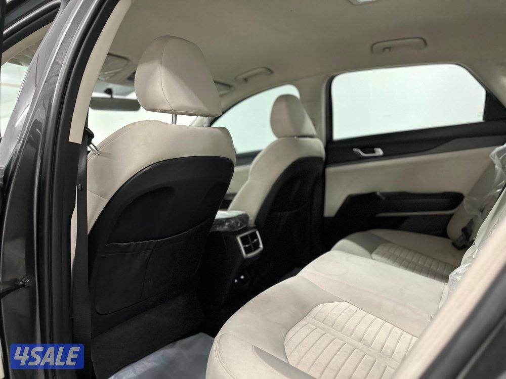 للبيع كيا K5 2500cc5