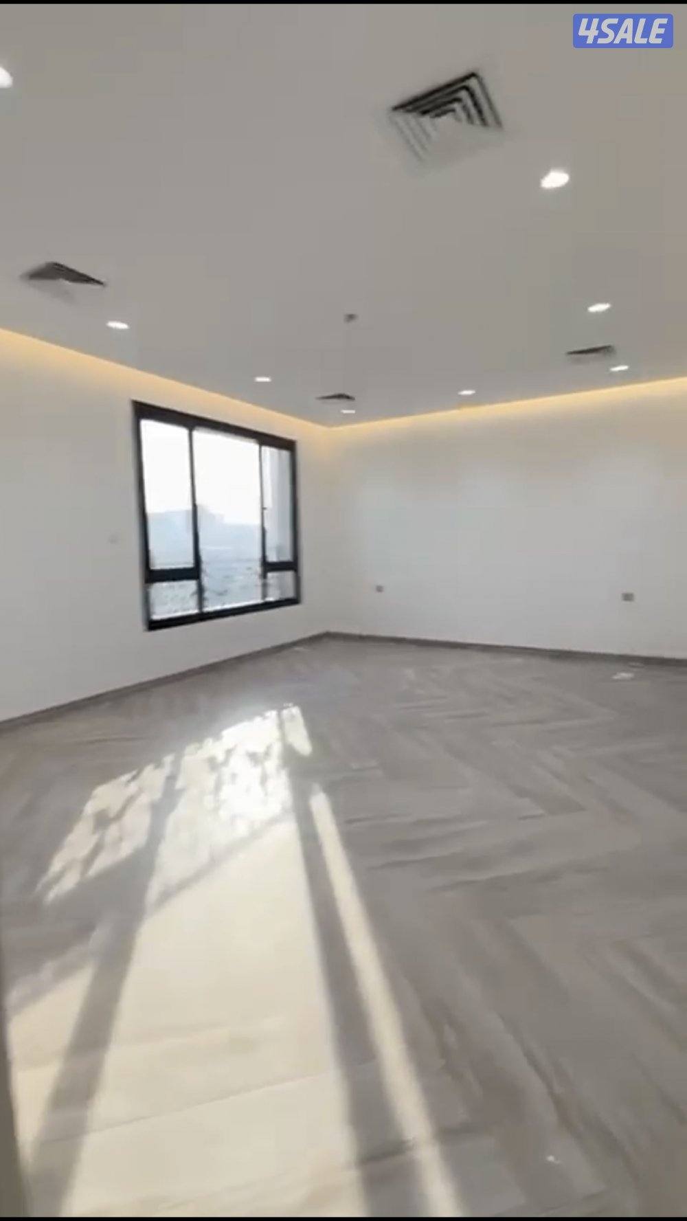 دور للايجار بالمطلاع N7 قطعة 311