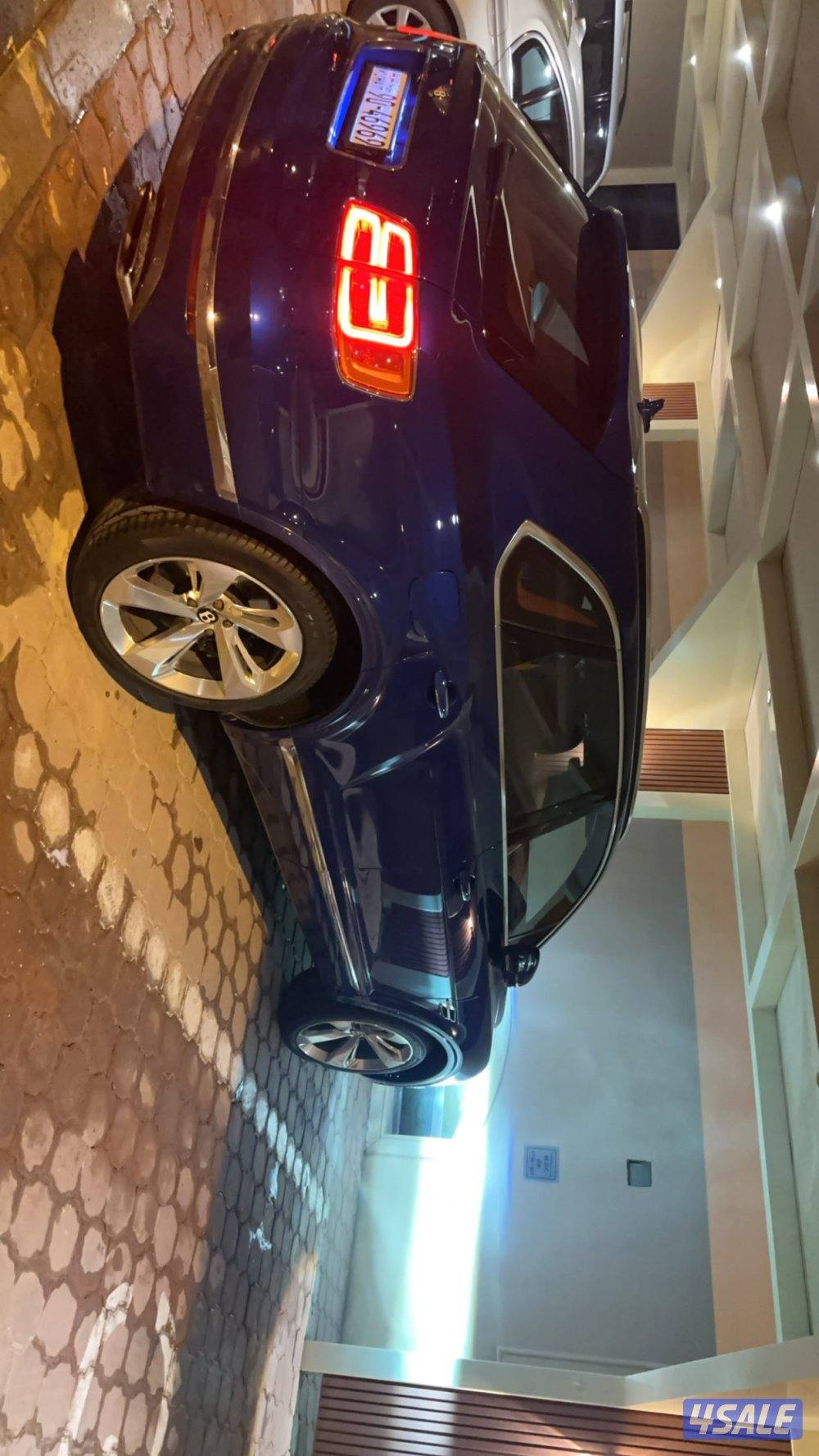 للبيع جيب بنتلي بنتياچا3