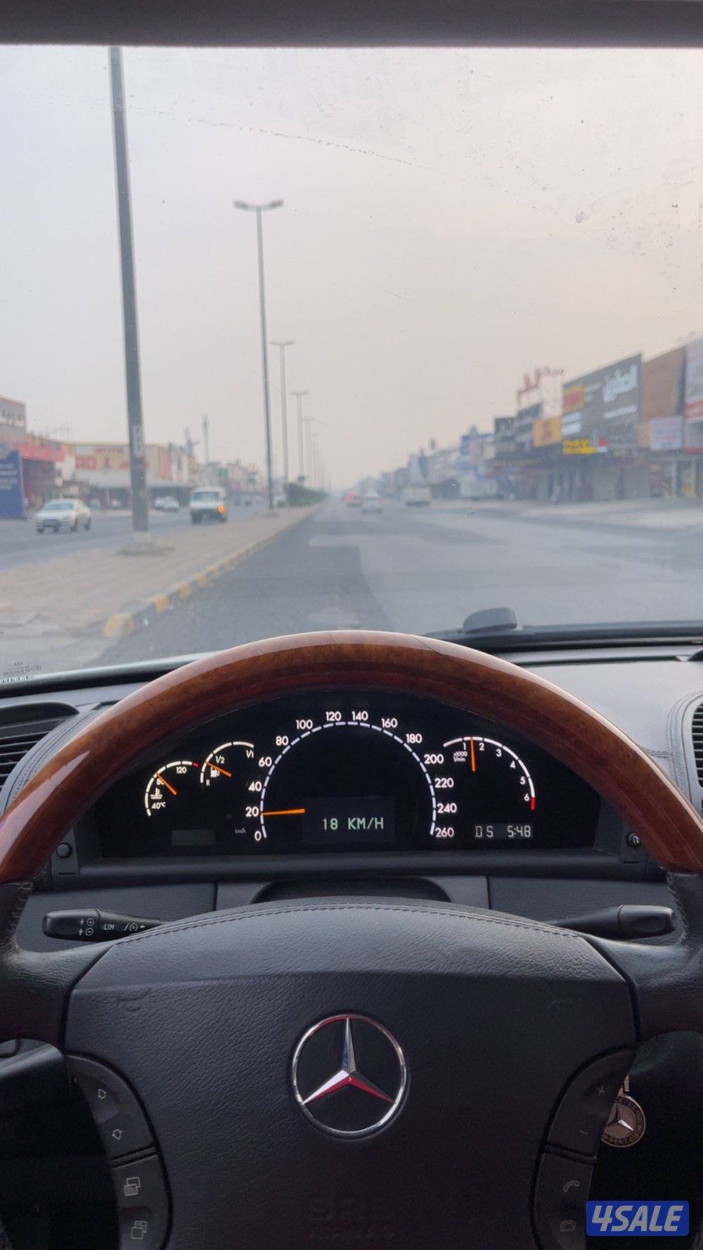 مرسيدس 2004 نظيف4