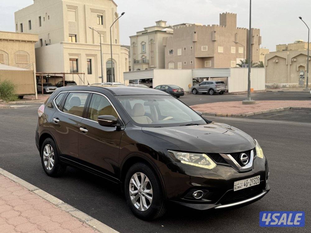 للبيع اكس تريل 2016 بحالة الوكالة0