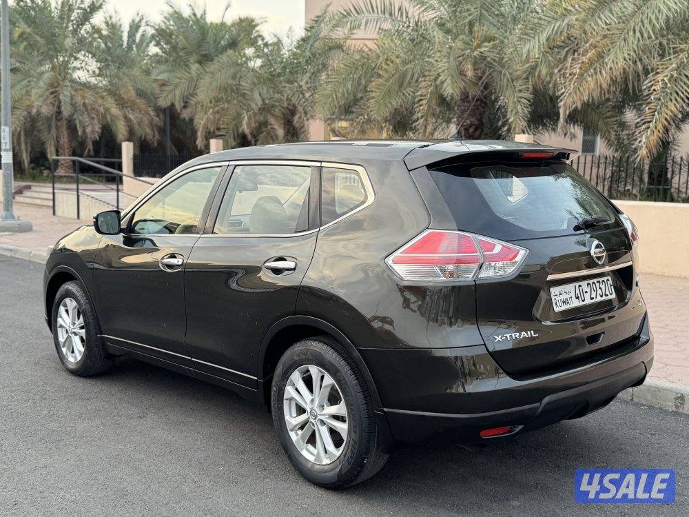 للبيع اكس تريل 2016 بحالة الوكالة3