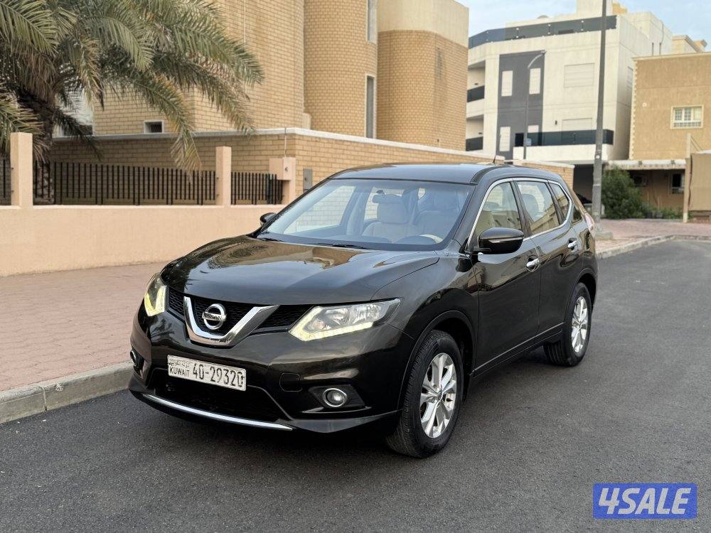 للبيع اكس تريل 2016 بحالة الوكالة4